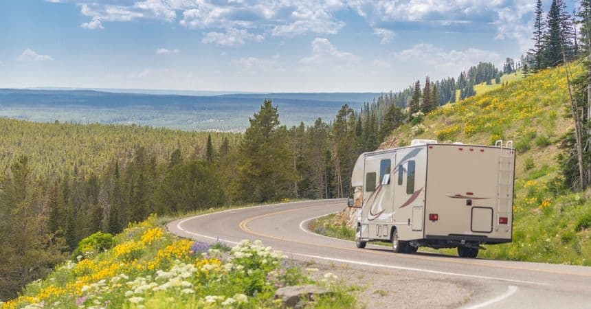 4 Ways to Keep Your Belongings Safe While RVing